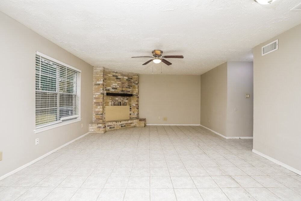 6403 Bazel Brook Dr - Photo 5 of 17