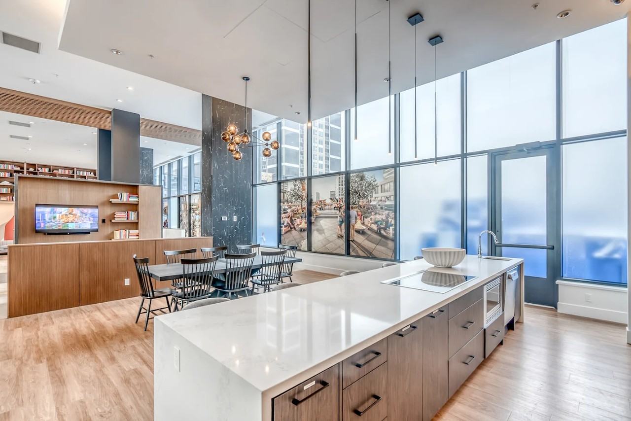 Blvd Betline - Photo 4 of 14