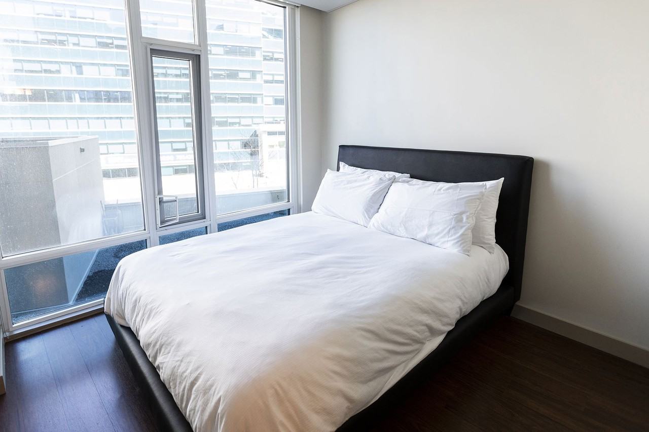 Park Avenue - Photo 4 of 7