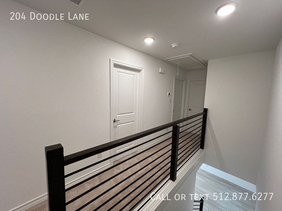 204 Doodle Ln - Photo 6 of 39