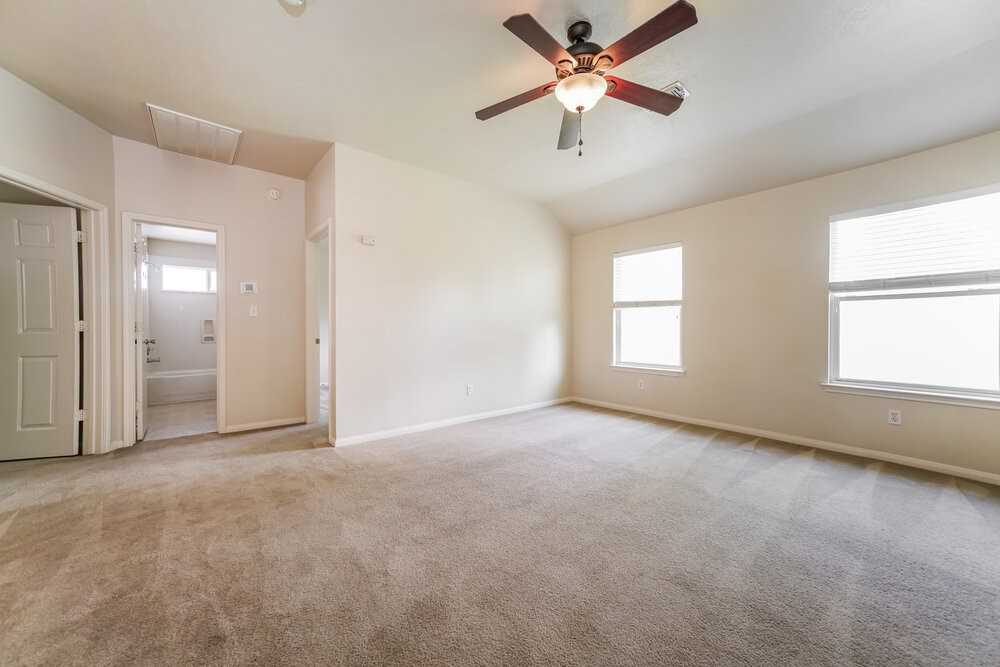 16310 Ancient Forest Dr - Photo 6 of 17