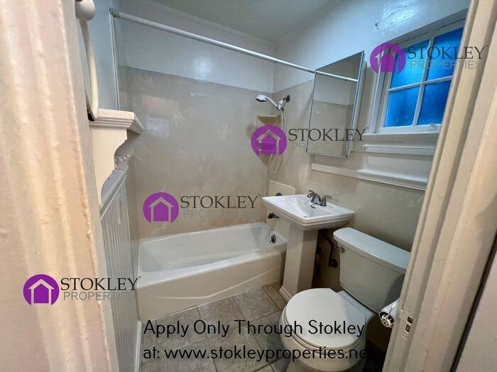 508 F St - Photo 7 of 18