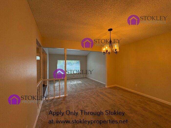 18 Bonnie Pl - Photo 7 of 49