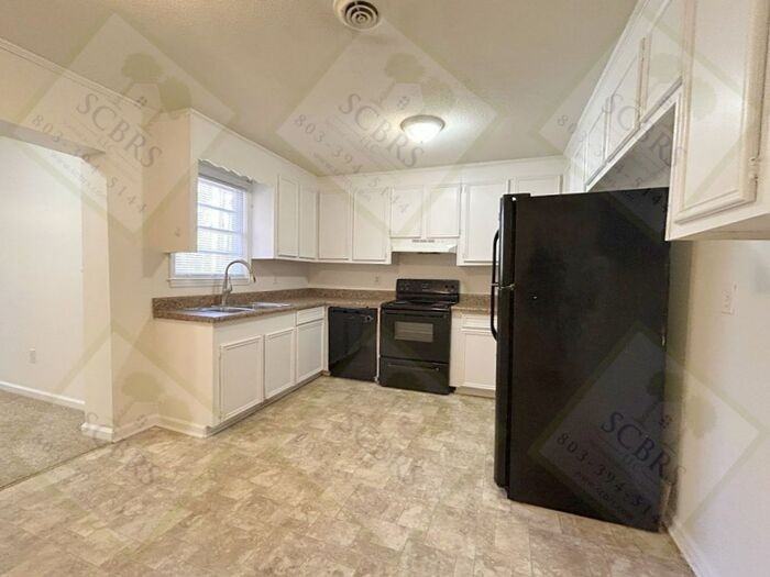 4236 Leeds St - Photo 2 of 11