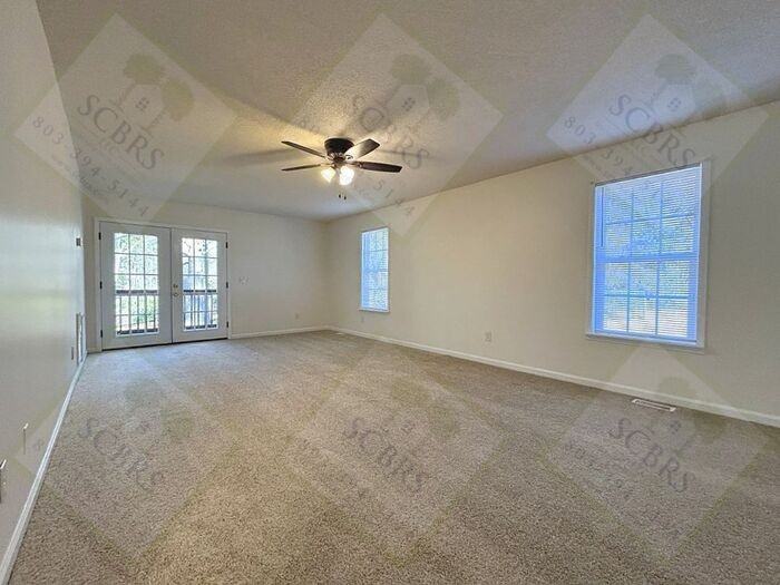 4236 Leeds St - Photo 4 of 11