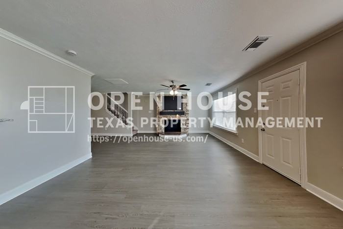 11703 Sunny Stream Dr - Photo 6 of 25