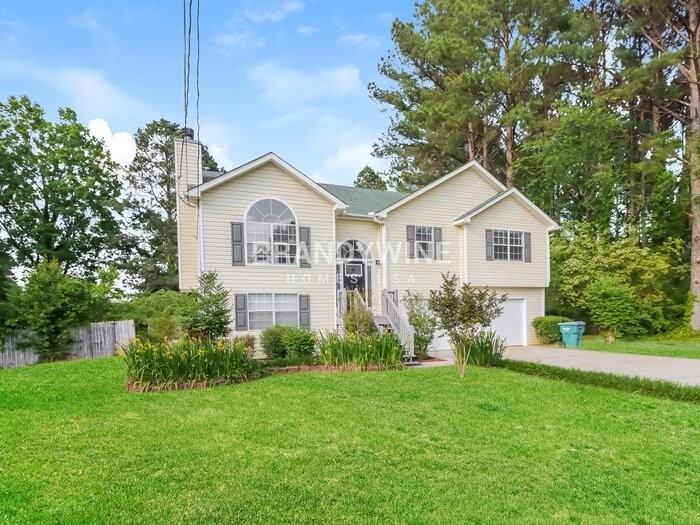 113 Eva Dr - Photo 3 of 20