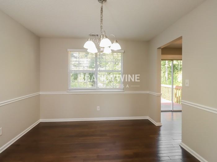 113 Eva Dr - Photo 6 of 20