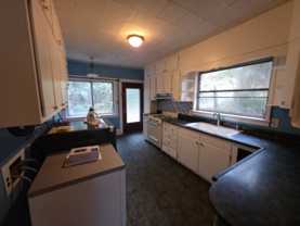 105 Locust St - Photo 1 of 1