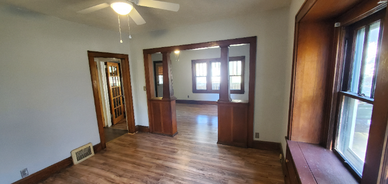 710 Morgan Ave - Photo 4 of 11