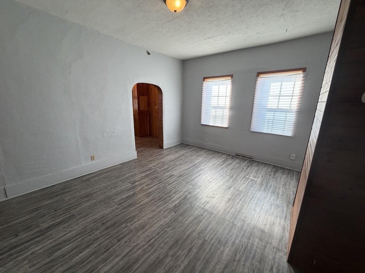 714 Commercial St - Photo 7 of 13