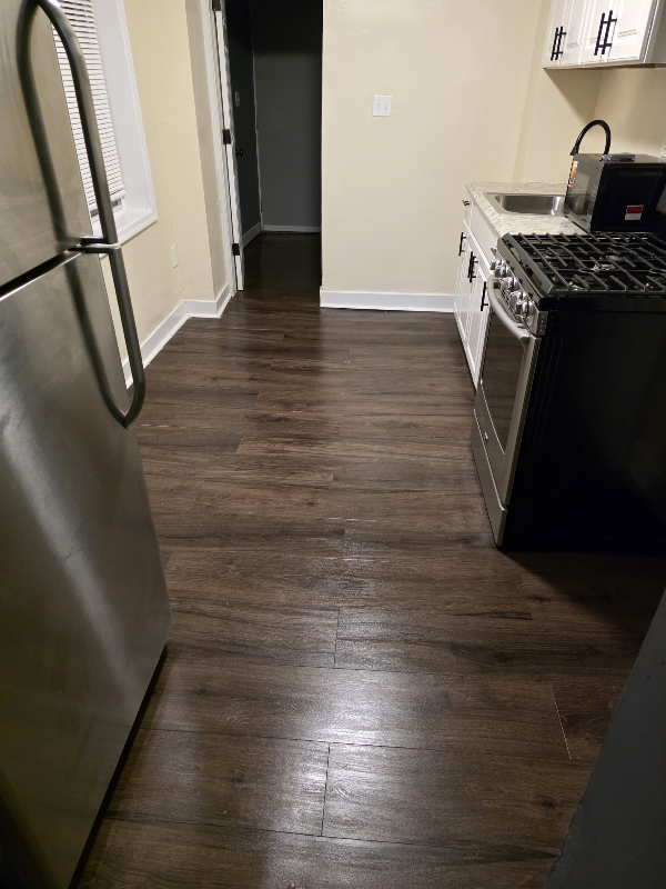 436 N Patterson Park Ave - Photo 3 of 21