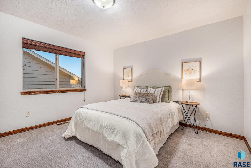 8707 W Annabelle St - Photo 7 of 18