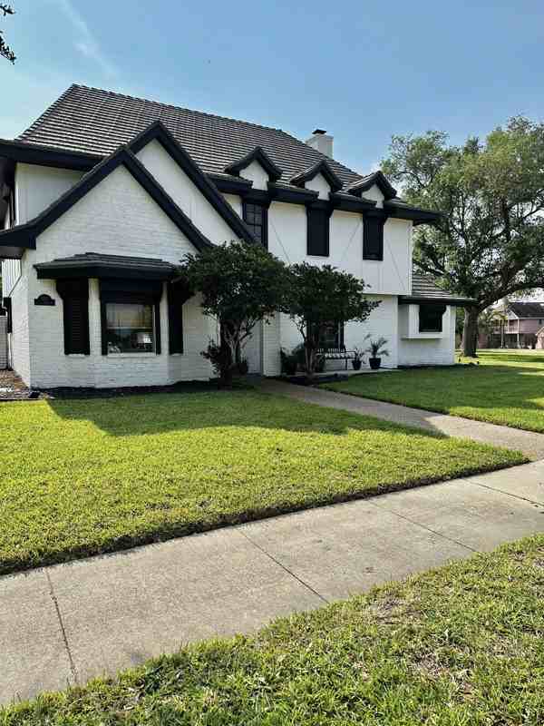 3717 Castle River Dr - Photo 2 of 10