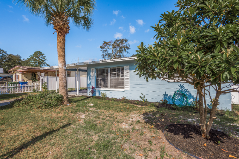 2326 E 112th Ave - Photo 2 of 20