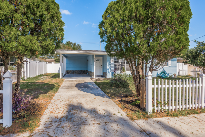 2326 E 112th Ave - Photo 3 of 20