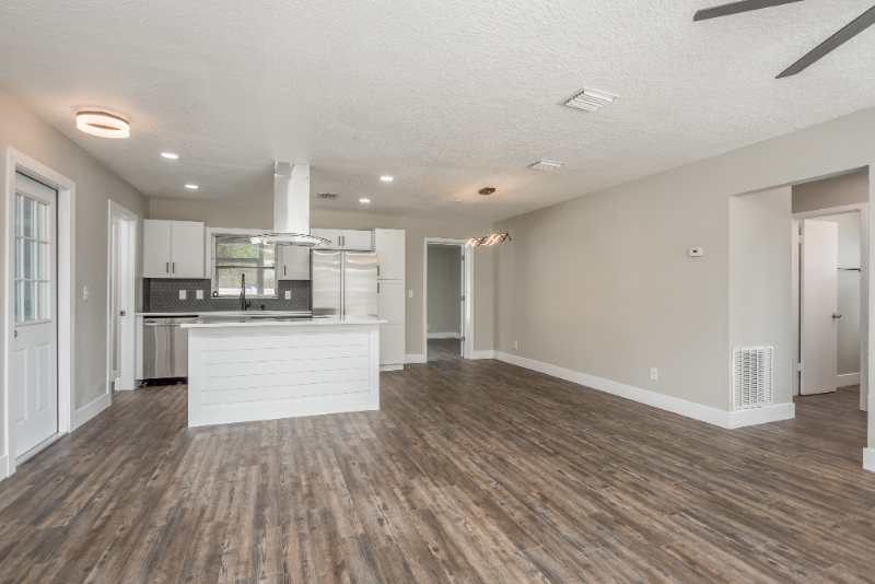 2326 E 112th Ave - Photo 5 of 20