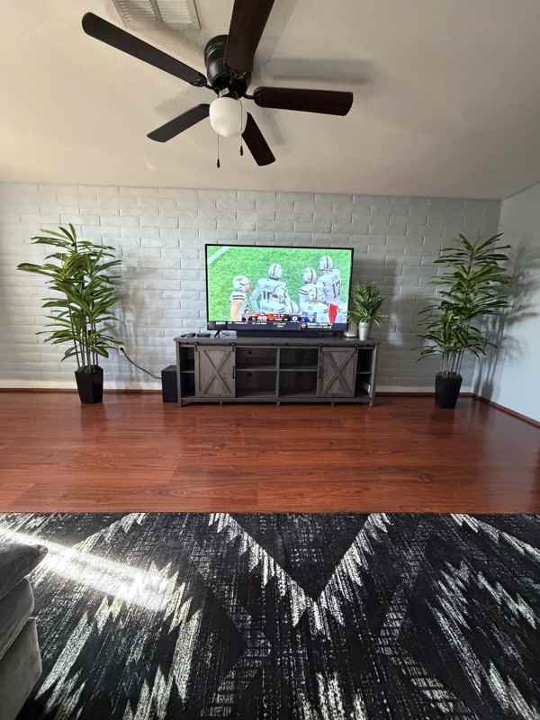 1711 E Camino Carreta - Photo 2 of 17