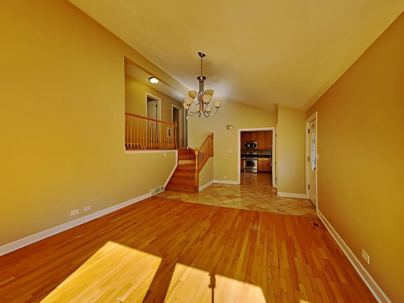 9051 Forestview Rd - Photo 3 of 17