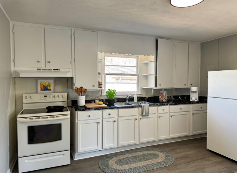 203 Goff Dr - Photo 3 of 10