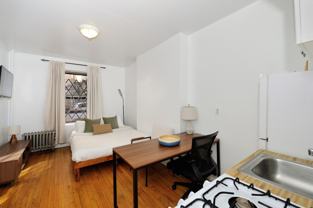 419 W 54th St - Photo 1 of 1