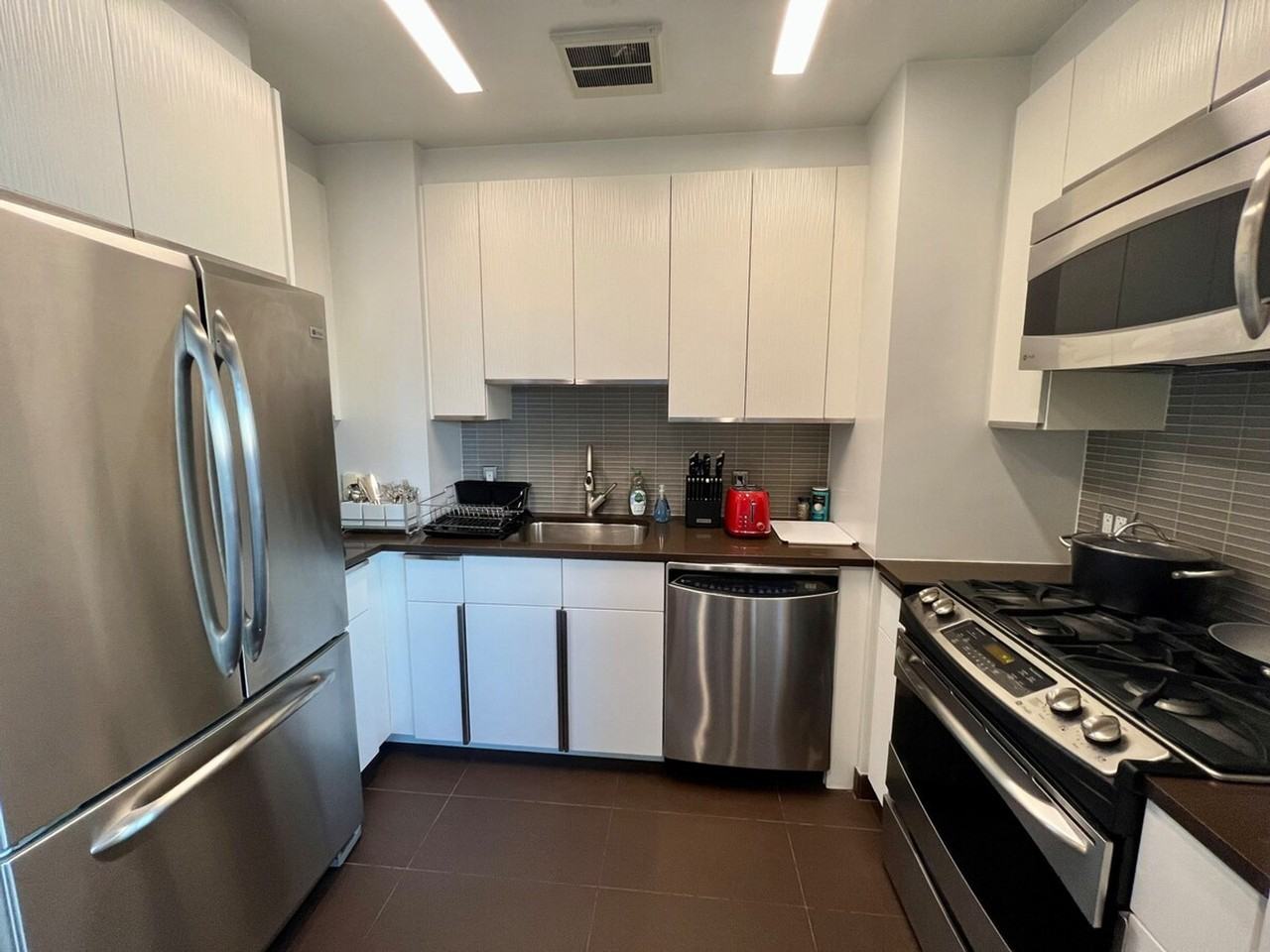 1886 Broadway #1461703P - Photo 2 of 12