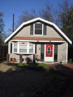 featured image of 3405 Dorothy Ln