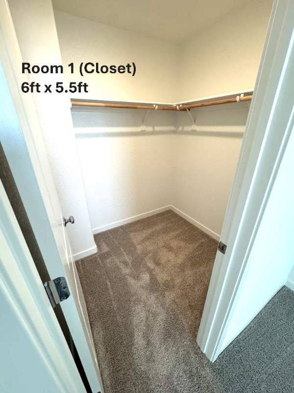 1379 Leonhardt Loop - Photo 5 of 11