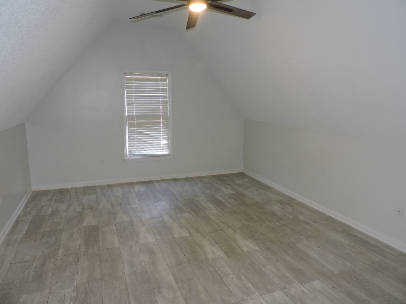 7730 Hunters Green Cir N - Photo 7 of 7