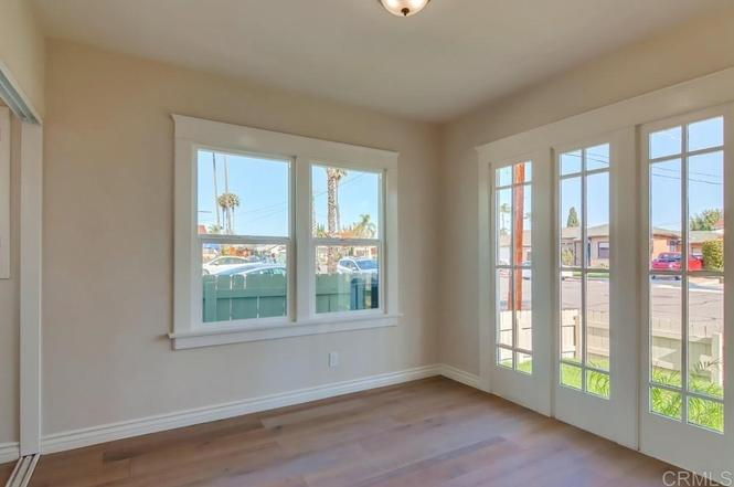 2877 Collier Ave - Photo 2 of 11