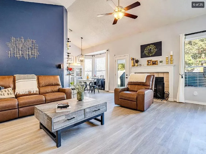 2131 Cervin Blvd - Photo 2 of 14