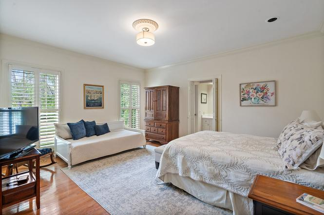 2707 Abbott Martin Rd - Photo 6 of 16