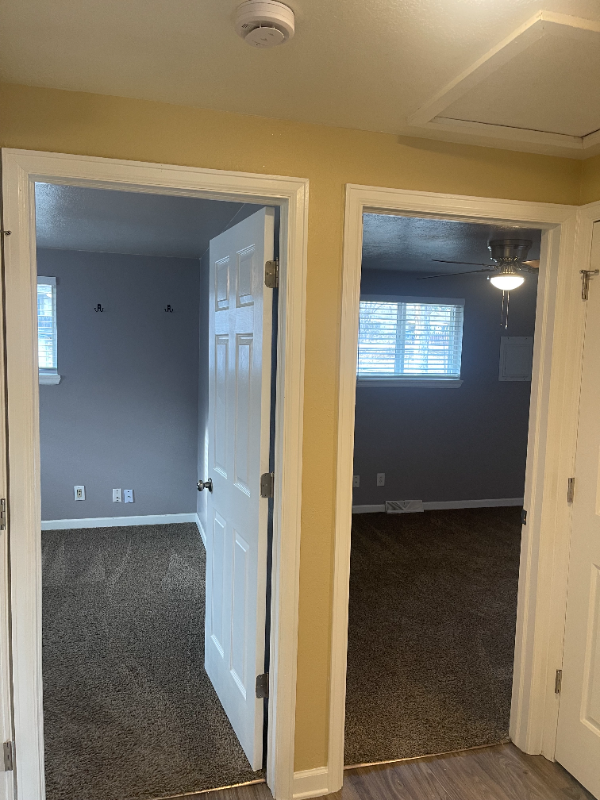 1075 Winona Dr - Photo 5 of 8