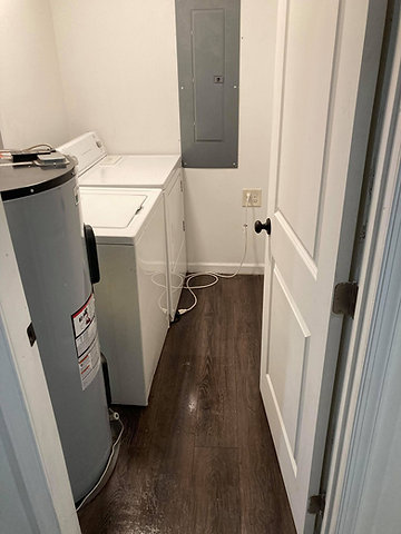 11 N Lee St - Photo 7 of 8