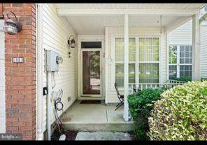 32 Chatham Ct - Photo 1 of 1
