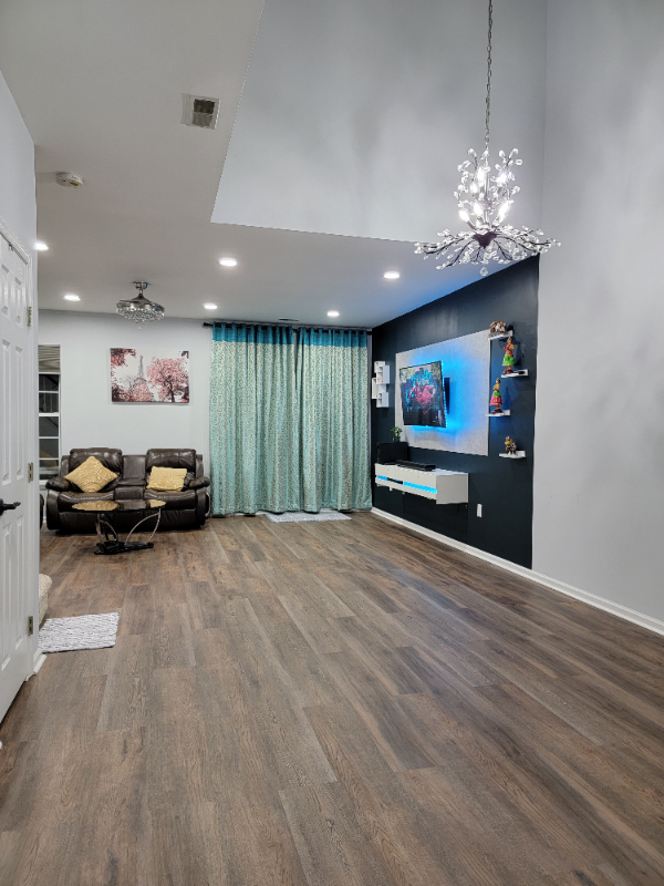 32 Chatham Ct - Photo 4 of 20