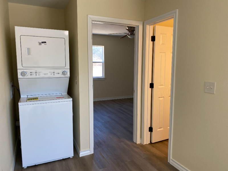 241 Private Road - Photo 5 of 20