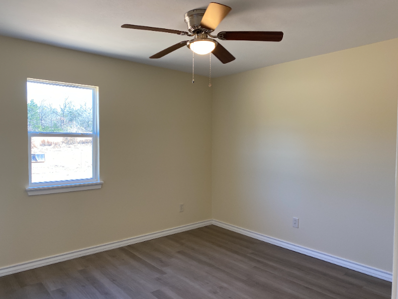 241 Private Road - Photo 6 of 20