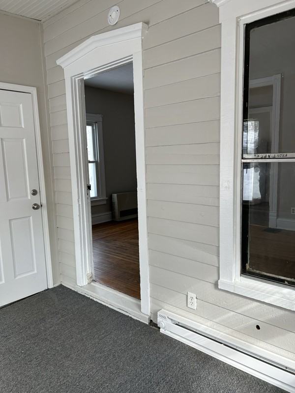 7 S 4th St #1 - Photo 4 of 11