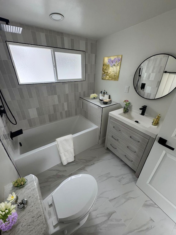 320 7th St #6 - Photo 5 of 12