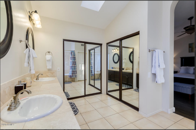 11382 N 109th St - Photo 6 of 20