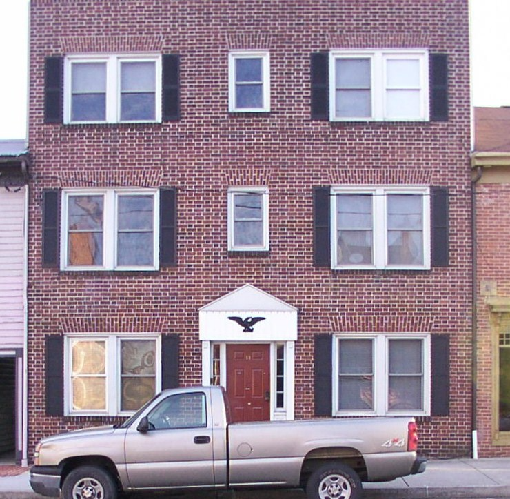 69 W Main St - Photo 6 of 7