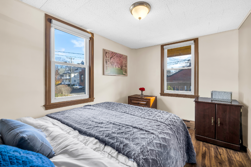 50 Norfolk St #1 - Photo 7 of 15