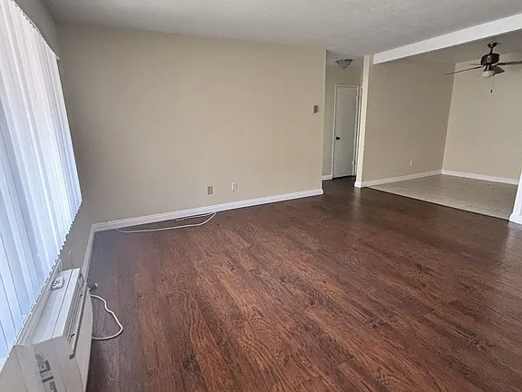 6742 Western Ave #11 - Photo 6 of 14