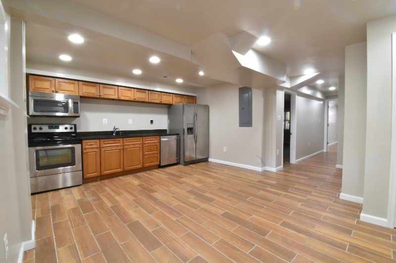 620 Princeton Pl Nw #B - Photo 5 of 16