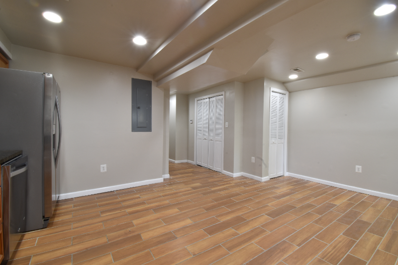 620 Princeton Pl Nw #B - Photo 7 of 16