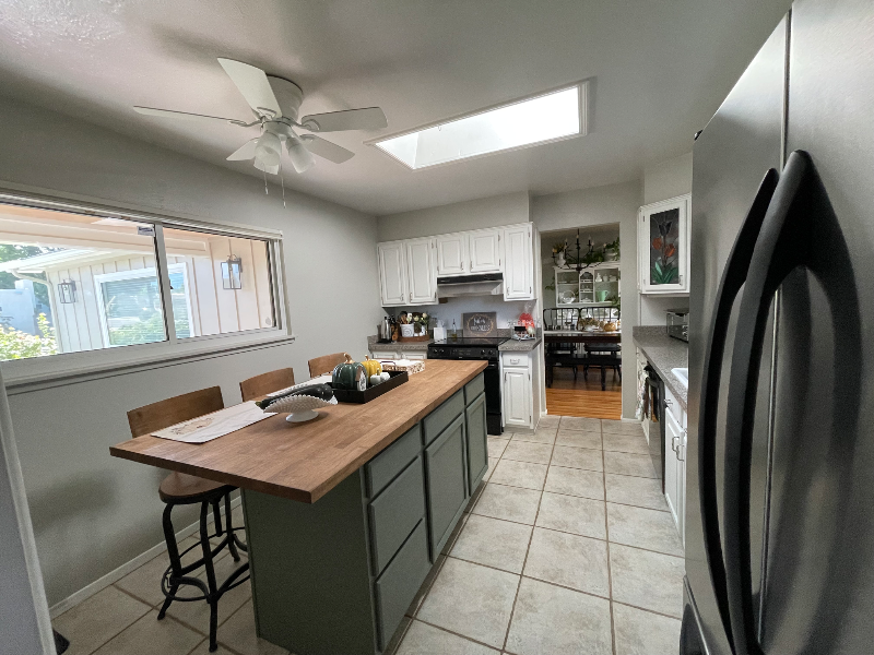 3509 Britt St Ne - Photo 2 of 18