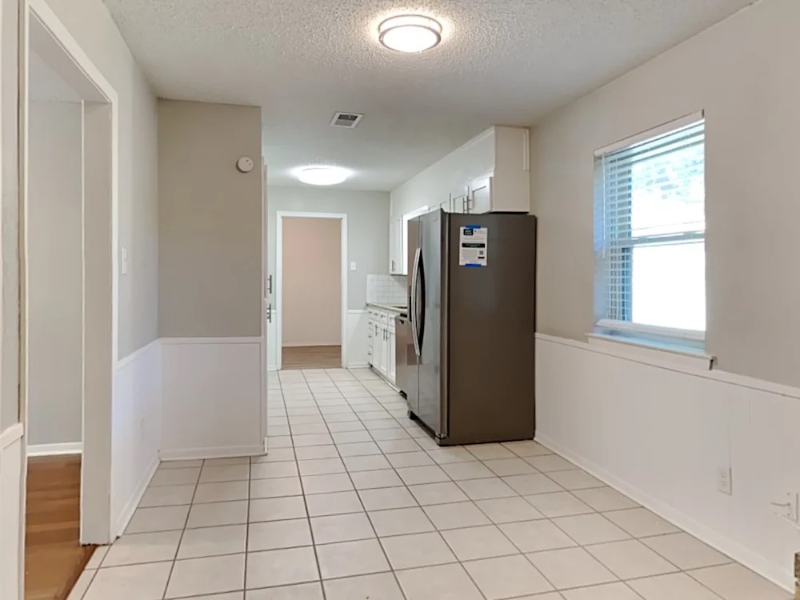 3535 Aspen Ln - Photo 3 of 4