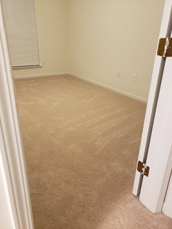 4685 Hunters Cir W - Photo 7 of 14