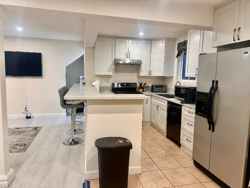 7802 Apperson St - Photo 2 of 5